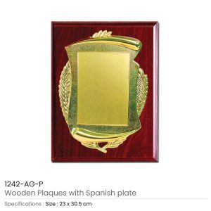 Wooden Plaques with Spanish Plate - Image 4